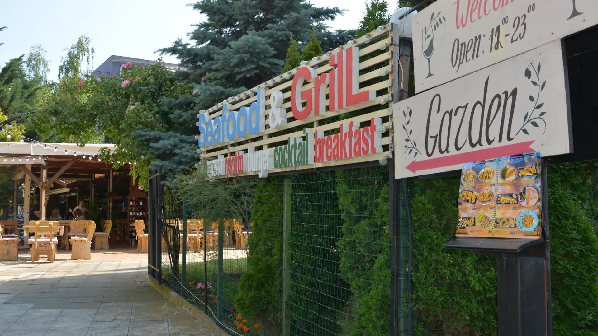 Rainbow 1 Holiday Complex Slantschew brjag Bulgarien