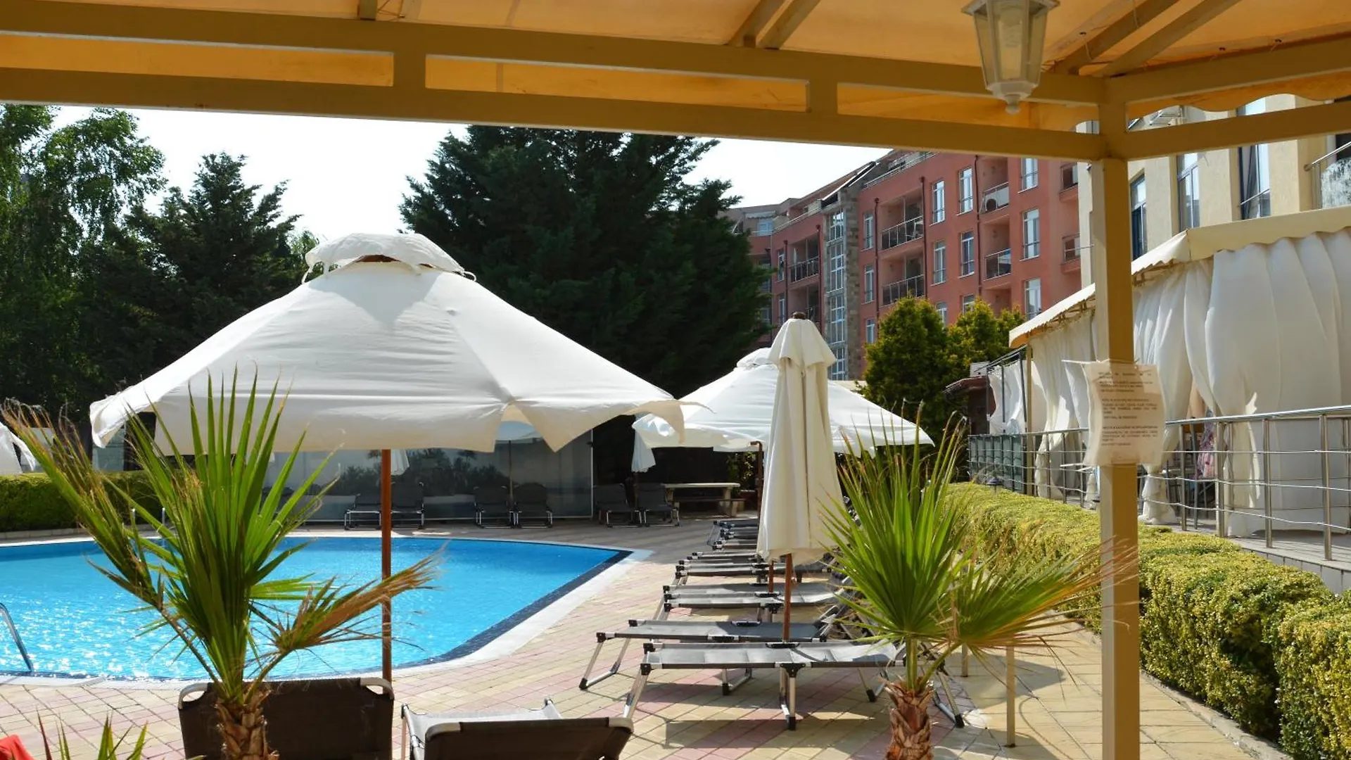 Aparthotel Rainbow 1 Holiday Complex Slantschew brjag